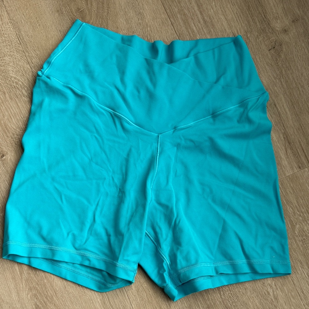 AERIE Women's Turquoise Shorts